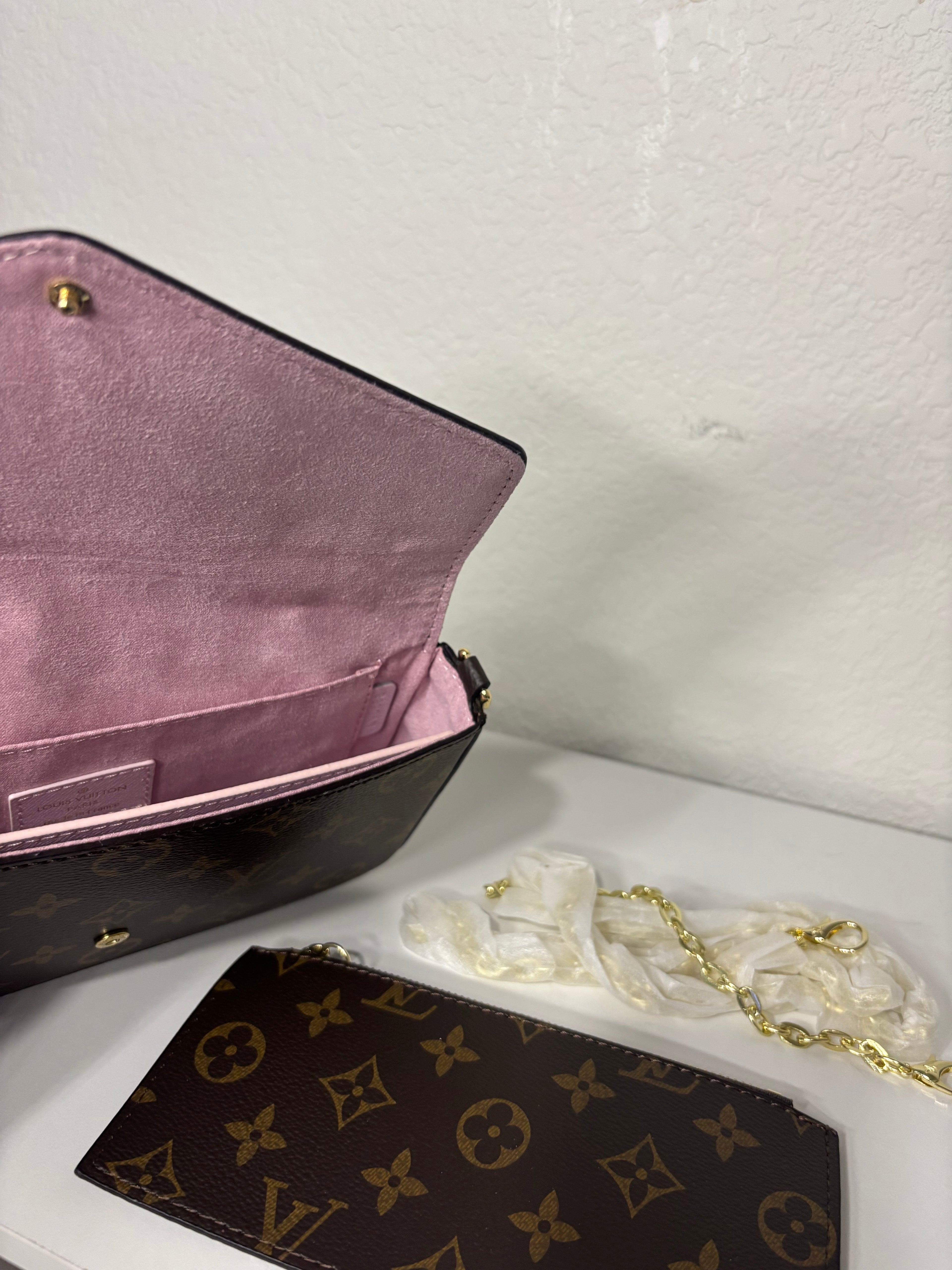 Louis Vuitton pochette felicie