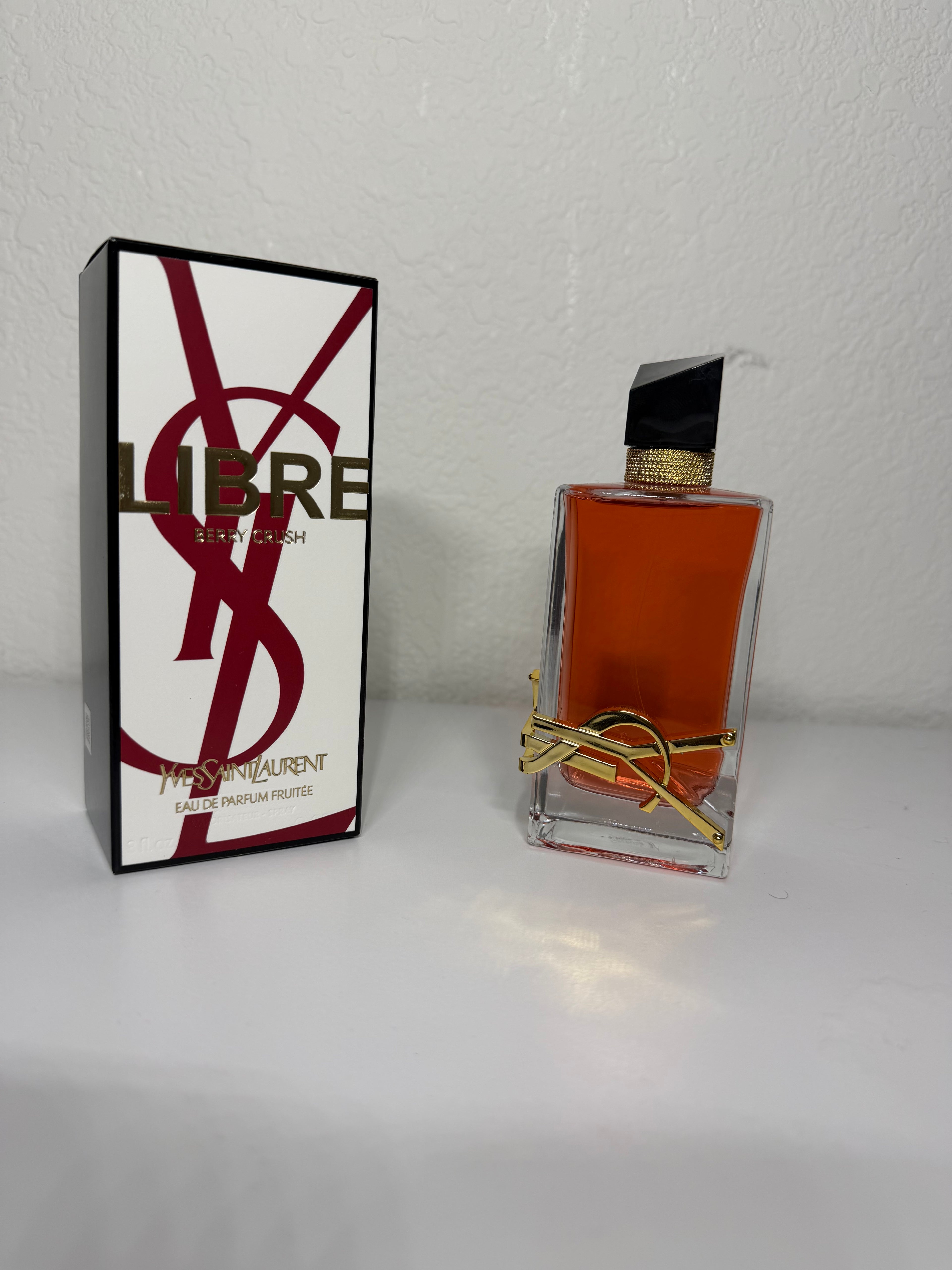 Libre berry crush perfume